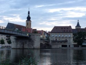 Kitzingen, Lokal am Brückentor